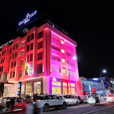 Hotel Golden Tulip Essential Divisione di Jaipur Esterno foto