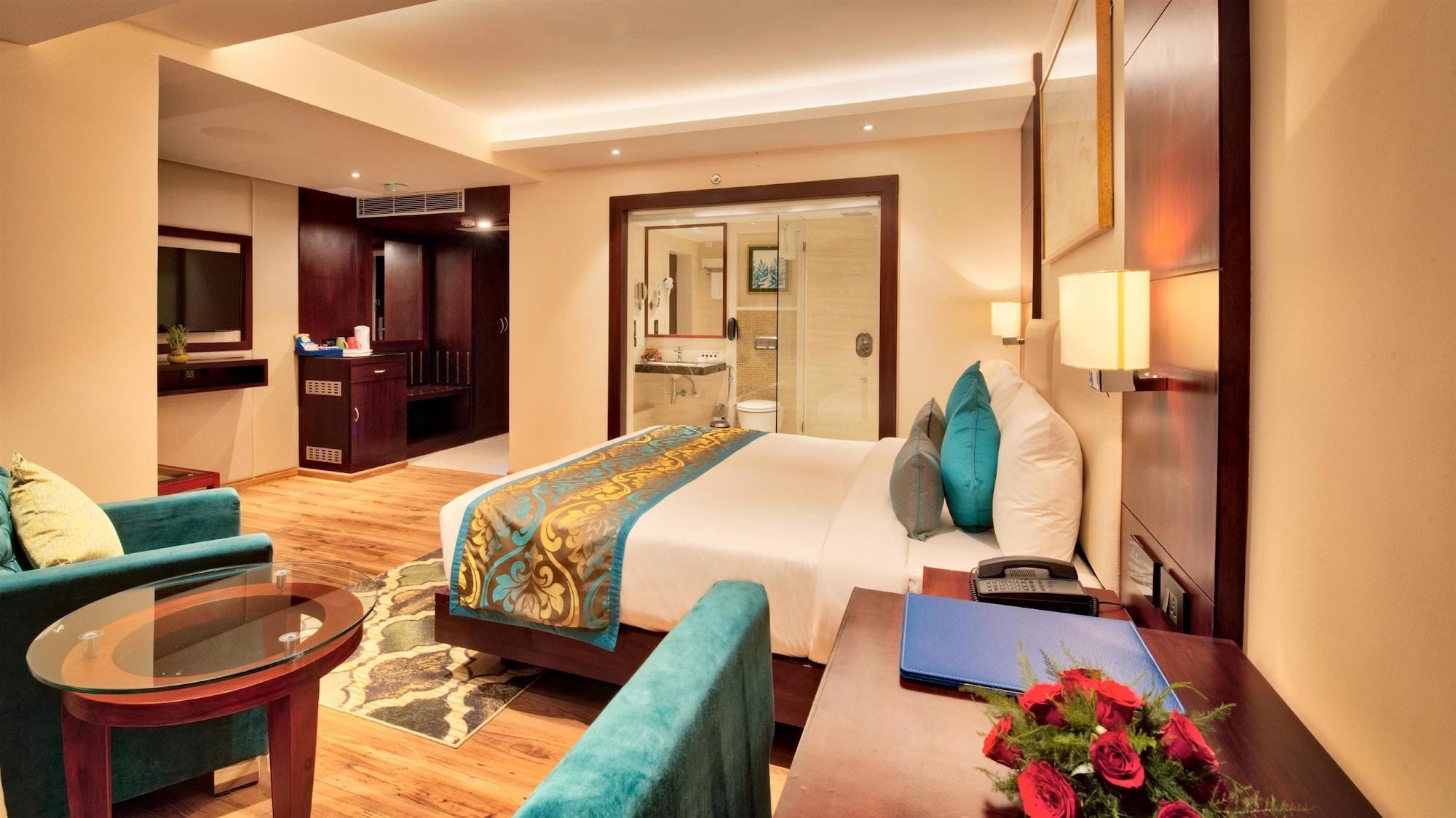 Hotel Golden Tulip Essential Divisione di Jaipur Esterno foto