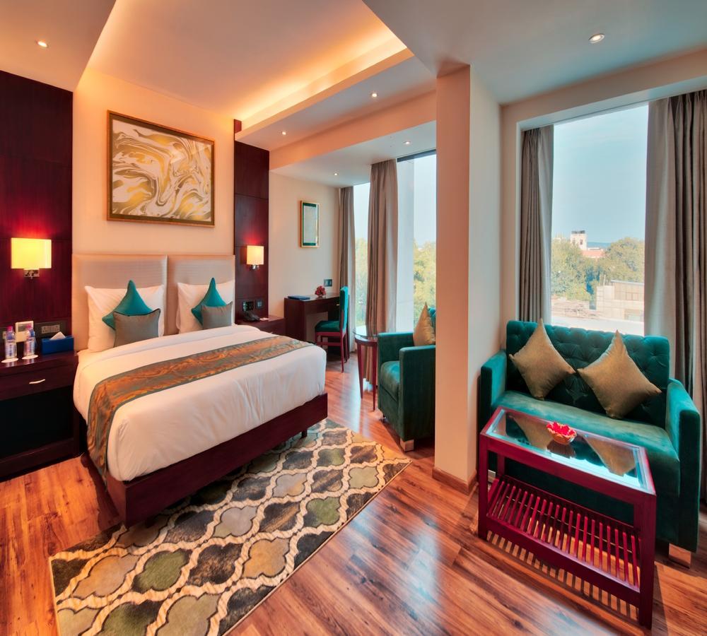 Hotel Golden Tulip Essential Divisione di Jaipur Esterno foto